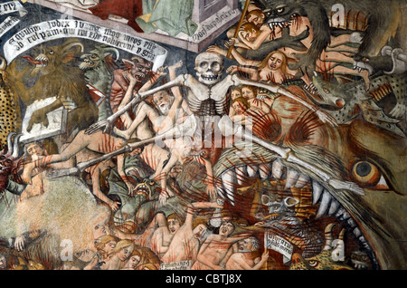 Dannati nell Inferno affresco (1492-1530) a Notre Dame des Fontaines cappella, opera di Giovanni Canavesio, La Brigue, Roya Valley, Francia Foto Stock