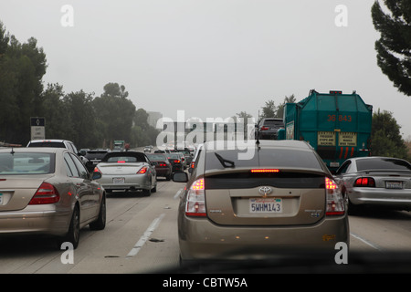 California Interstate 405 freeway di Los Angeles commutare il traffico parcheggio Foto Stock