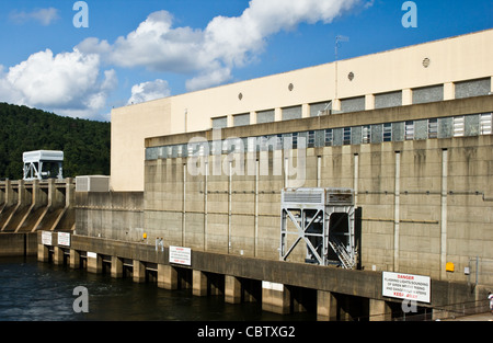 Il Guntersville, Al dam a produrre energia elettrica Foto Stock
