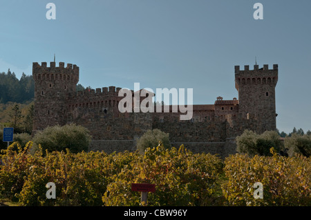 Castello di Amorosa un stile italiano la cantina del castello nella parte settentrionale della Napa Valley, in California Foto Stock