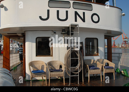 Il ponte anteriore di MS Juno, un vaporizzatore vintage crociera sul Göta Kanal nella Svezia centrale Foto Stock