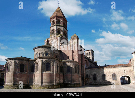 Basilica Saint-Julien, Brioude, Haute Loire, Auvergne, Francia. Foto Stock