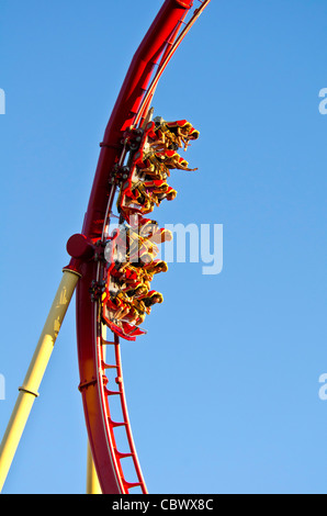 Hollywood Rip Ride Rockit X-Car Coaster il brivido della corsa sulle montagne russe al Universal Studios Orlando Florida Foto Stock