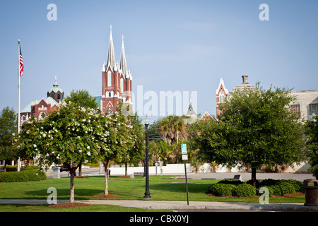 Vista di Saint Joseph di chiesa cattolica una struttura neogotico costruito nel 1903 a Macon, GA. Foto Stock