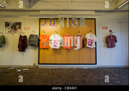 Vendita di liquidazione al Filene's Basement store su Union Square di New York Foto Stock