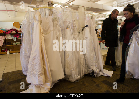 Vendita di liquidazione al Filene's Basement store su Union Square di New York Foto Stock