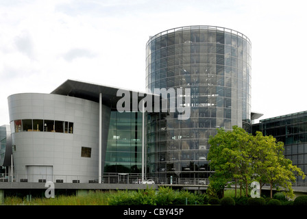 Manifattura vetroso del gruppo Volkswagen in Dresden. Foto Stock