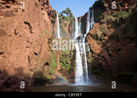 Cascate d'Ouzoud, Tanaghmeil, Azilal, Marocco, Africa del Nord Foto Stock