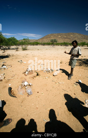 Himba recinto - Orupembe Conservancy - Kaokoland, Namibia Foto Stock