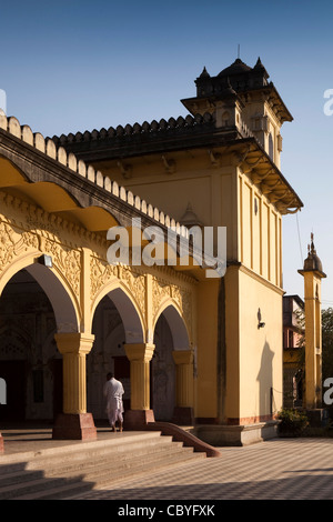 India, Manipur, Imphal, Shri Govindajee Mandir, storico costruito 1776, entrata alla centrale di neo Vishnavite tempio Foto Stock