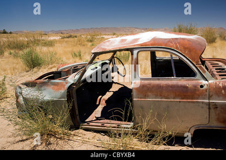 Auto abbandonate in Solitaire - Regione di Khomas, Namibia, Africa Foto Stock