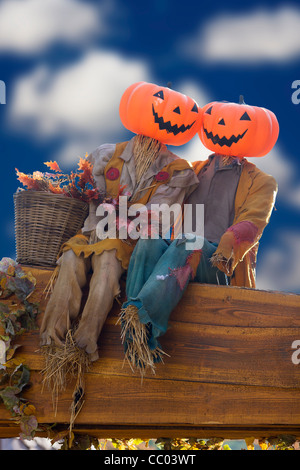 Halloween scarecrows in Tivoli a Copenaghen Foto Stock