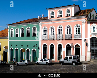 Architettura classica in Pelourinho vecchio centro storico di Salvador de Bahia, Brasile Foto Stock