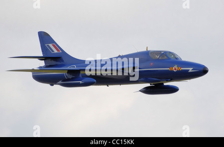 Hawker Hunter T.7 "Blue Diamond" (XL577, G-BXKF) del Delta getti flotta, a Kemble Foto Stock
