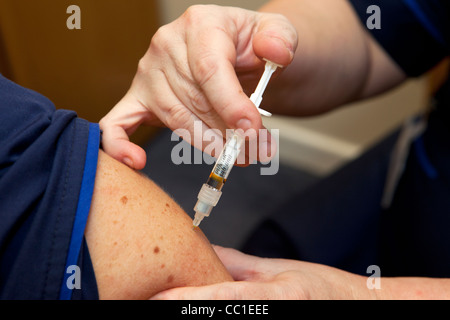 Influenza annuale la vaccinazione Foto Stock