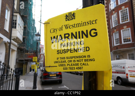 City of Westminster parcheggio sospeso avviso Londra Inghilterra Regno Unito Regno Unito Foto Stock