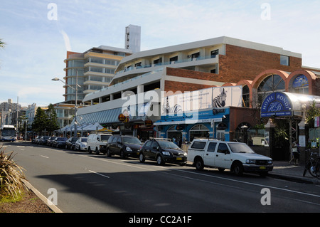 Negozi di Campbell Parade presso la spiaggia di Bondi vicino a Sydney, Nuovo Galles del Sud, Australia Foto Stock