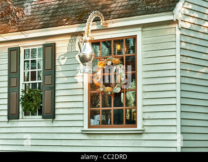 Scene di strada di Colonial Williamsburg in Virginia a Natale Foto Stock