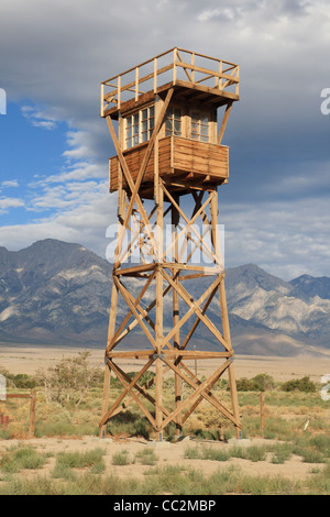 Manzanar War Relocation Center torre di guardia replica Foto Stock