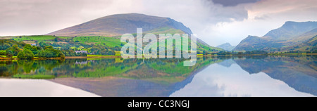 Llyn cwellyn, parco nazionale di Snowdonia, Wales, Regno Unito Foto Stock