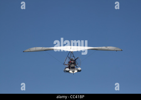 Mano motorizzato aliante con galleggianti Foto Stock