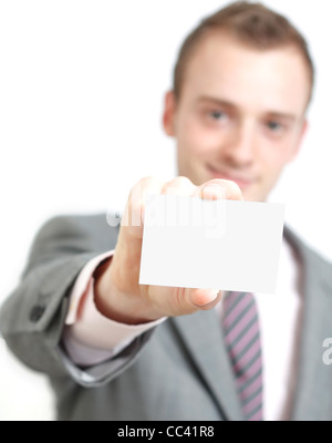 Un uomo di affari che offre il suo biglietto da visita Foto Stock