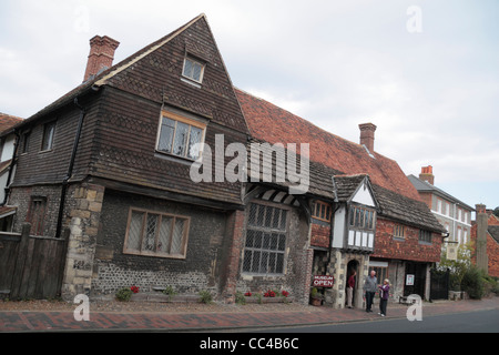 La casa di Anne of Cleves House (moglie divorziata del re Henry VIII) in Lewes, East Sussex, Regno Unito. Foto Stock