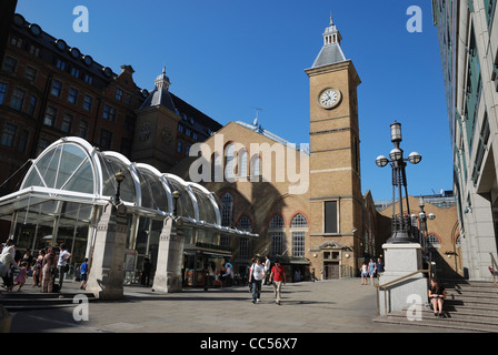 L'ingresso a Liverpool Street Stazione ferroviaria di Londra, Inghilterra. Foto Stock