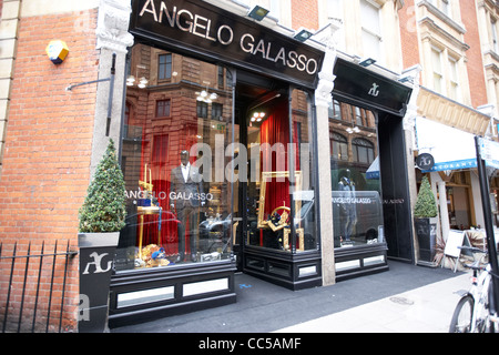 Angelo galasso stilista italiano shop store in Knightsbridge Londra Inghilterra Regno Unito Regno Unito Foto Stock