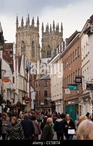 Il Caos via medievale di York, Inghilterra. Foto Stock