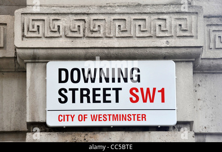 Downing Street sign Londra Inghilterra REGNO UNITO Foto Stock