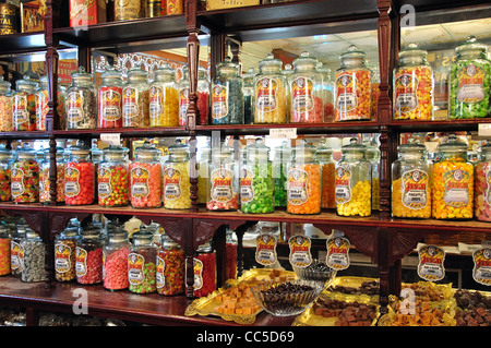 Giubileo pasticcerie Edwardian Town, Beamish, l'Inghilterra del Nord Open Air Museum, County Durham, England, Regno Unito Foto Stock