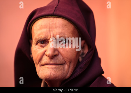 Ritratto di un uomo anziano, Marrakech, Marocco Foto Stock