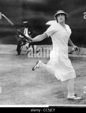 HELEN WILLS MOODY (1905-1998) noi giocatori di tennis nel 1924 Foto Stock