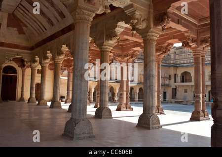 Sala del pubblico, Diwan-i-Am, Fort Ambra Palace Jaipur, Rajasthan, India Foto Stock