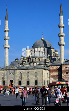 Turchia, Istanbul, Eminönü, Yeni Camii, Nuova Moschea, persone, Foto Stock