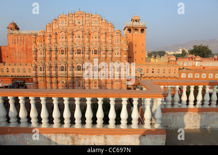Hawa Mahal, sa anche come il palazzo dei venti, Jaipur, India Foto Stock
