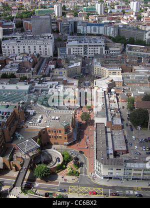Una vista sul Broadmead Shopping Centre, un importante punto vendita a Bristol, Inghilterra. Il centro dispone di una varietà di negozi, caffè e servizi che servono sia la gente del posto che i visitatori. Foto Stock