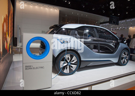 Detroit, Michigan - La BMW I3 concetto veicolo elettrico sul display al North American International Auto Show. Foto Stock