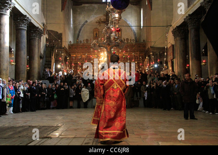 Il Natale a Betlemme, greci ortodossi cerimonia presso la chiesa della Natività Foto Stock