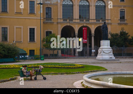 Palazzo Degnani esterno Giardini Pubblici di Milano Centrale Regione Lombardia Italia Europa Foto Stock