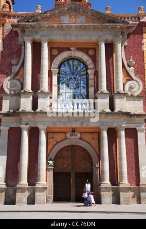 Plaza Miguel Hidalgo, Parroquia de Santa Maria de la Asunción, Tequisquiapan, Stato di Queretaro, Messico Foto Stock