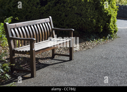 In legno panchina del parco Foto Stock