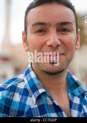 Venditore di tappeti ritratto in Istanbul Turchia Foto Stock
