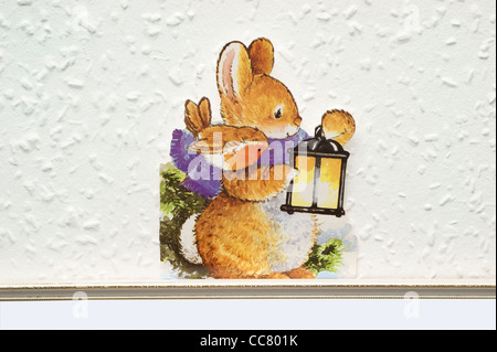 Scheda di Natale visualizzata su un ripiano Foto Stock