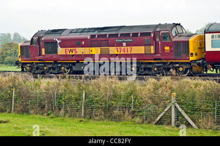 L'EWS 37417 Richard Trevithick Classe 37 locomotive diesel in Inghilterra, Regno Unito. Foto Stock