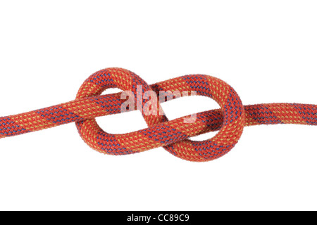La figura 8 o nodo fiamminga in rosso arrampicata corda isolato su bianco Foto Stock
