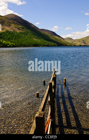 Lago Buttermere,Buttermere Fells,Fleetwith Red Pike,alto stile,alta falesia,Lake District National Trust Park,Nord Ovest Inghilterra Foto Stock
