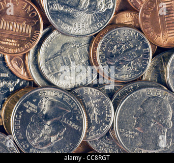 Pila di monete statunitensi Foto Stock