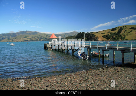 Il Daly's Wharf a Akaroa Nuova Zelanda Foto Stock